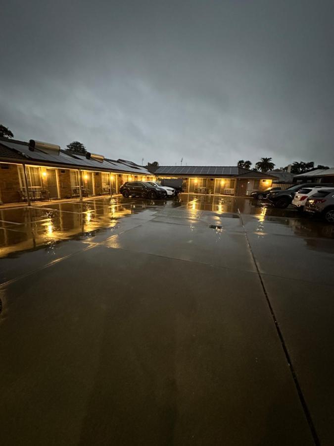 Pevensey Motor Lodge Echuca Eksteriør bilde