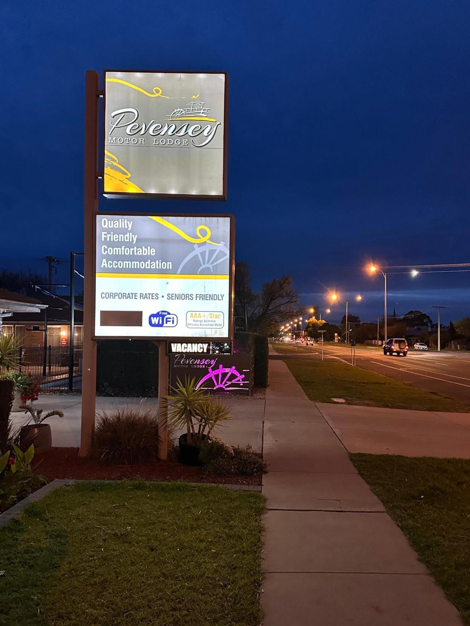 Pevensey Motor Lodge Echuca Eksteriør bilde